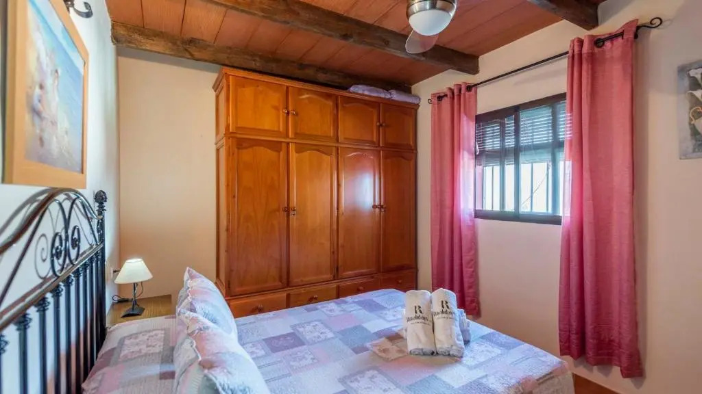 Casa Gonzalez Villanueva de la Concepcion by Ruralidays