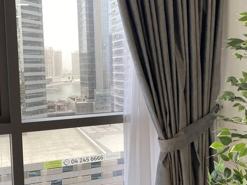 Lux BnB Bellevue Tower City  View