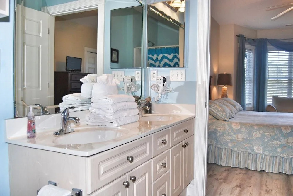 4874 Luster Leaf Cir. Unit 204, Magnolia Pointe 3 Bedroom Condo by RedAwning