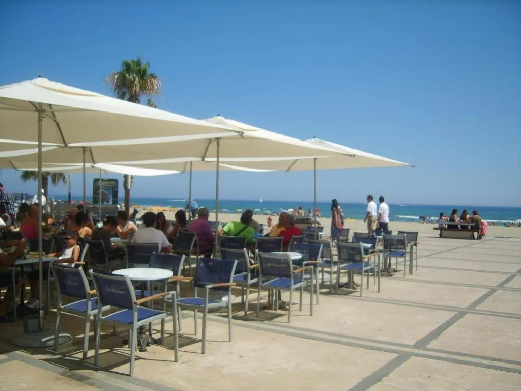 Mobilhome tout confort en camping 4* à 40m de la plage