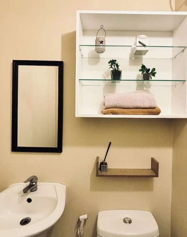 A Tranquil Hideaway in the City 332