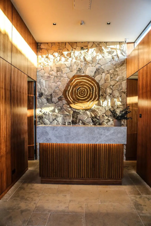 Sequoia Lodge