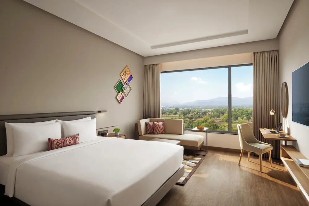 Hyatt Place Aurangabad Airport