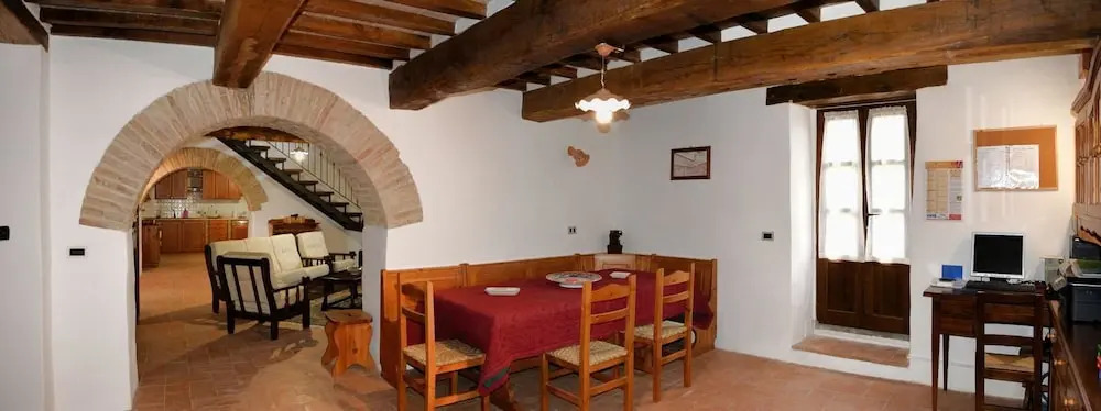 Agriturismo Le Case
