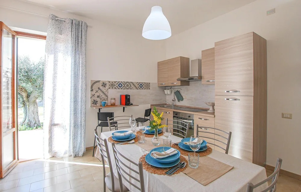 2 Bedroom Beautiful Home In Corridonia