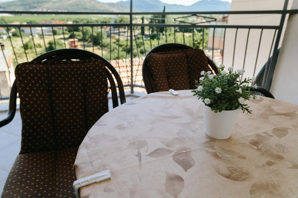 Sun City Apartments