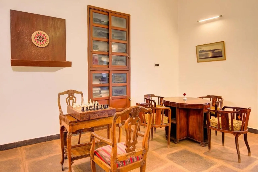 WelcomHeritage Shivavilas Palace, HAMPI