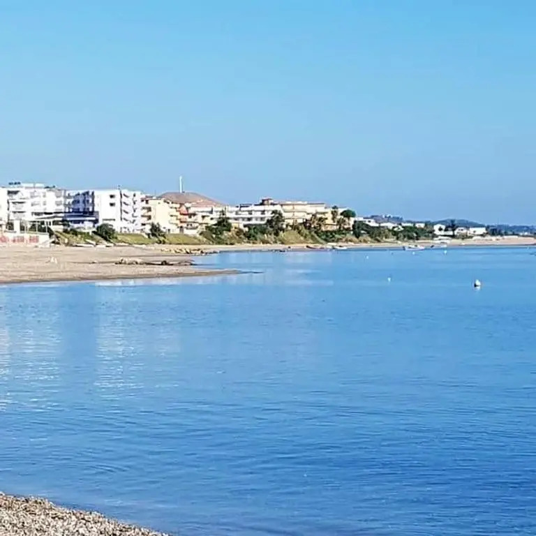 Apartment with 2 bedrooms in Torre Melissa with wonderful sea view furnished balcony and WiFi 300 m from the beach