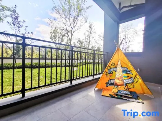 Tengchong Gaoligong Mountain Hot Spring Resort