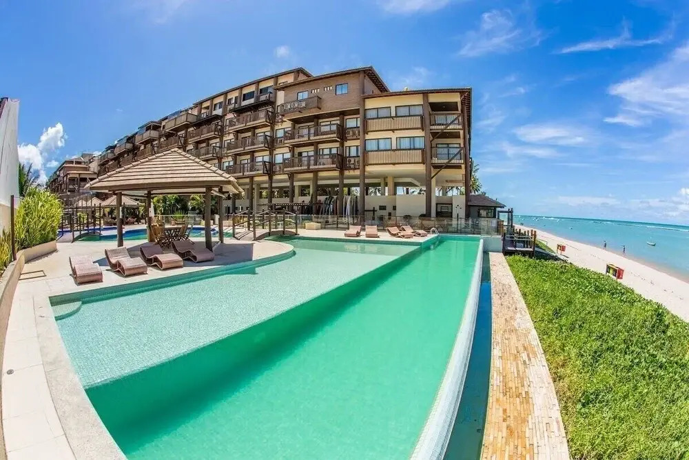Cobertura Pé na Areia | Vista Deslumbrante | Luxo | Barra Bali | Destino BSM 402