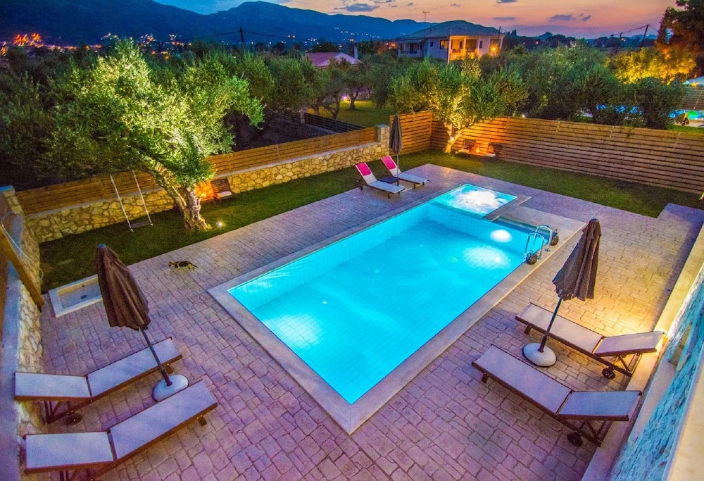 Olive Luxury Stone Villas