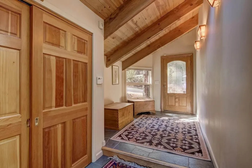 Lakeview Getaway