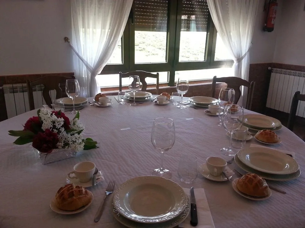 Hostal La Collada de Aralla
