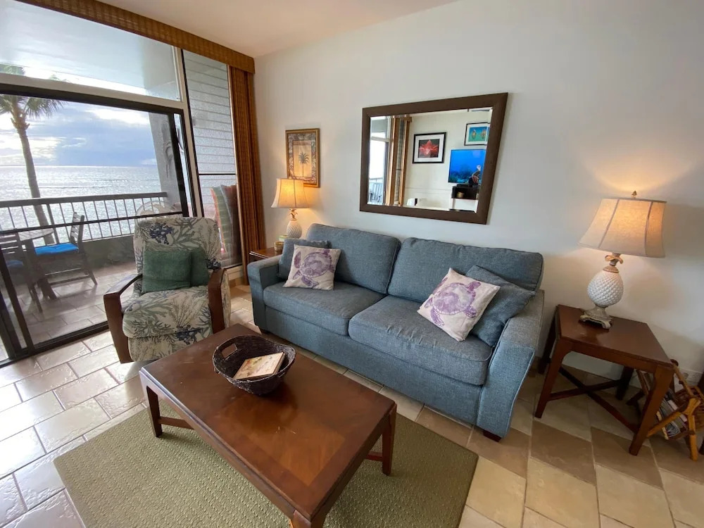 Hale Mahina A202 in Lahaina