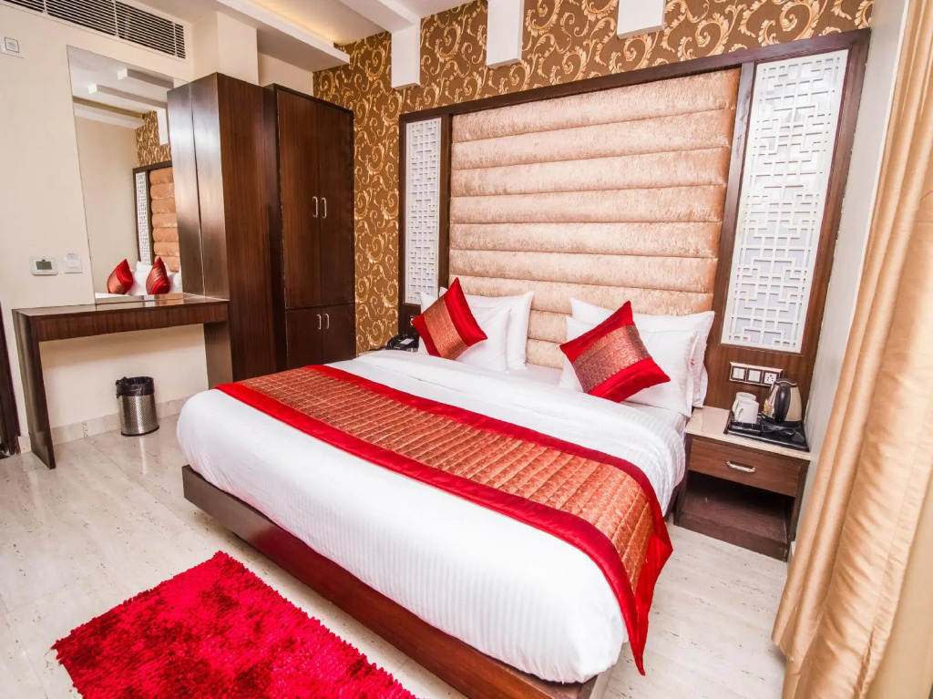 OYO 14831 hotel mannat