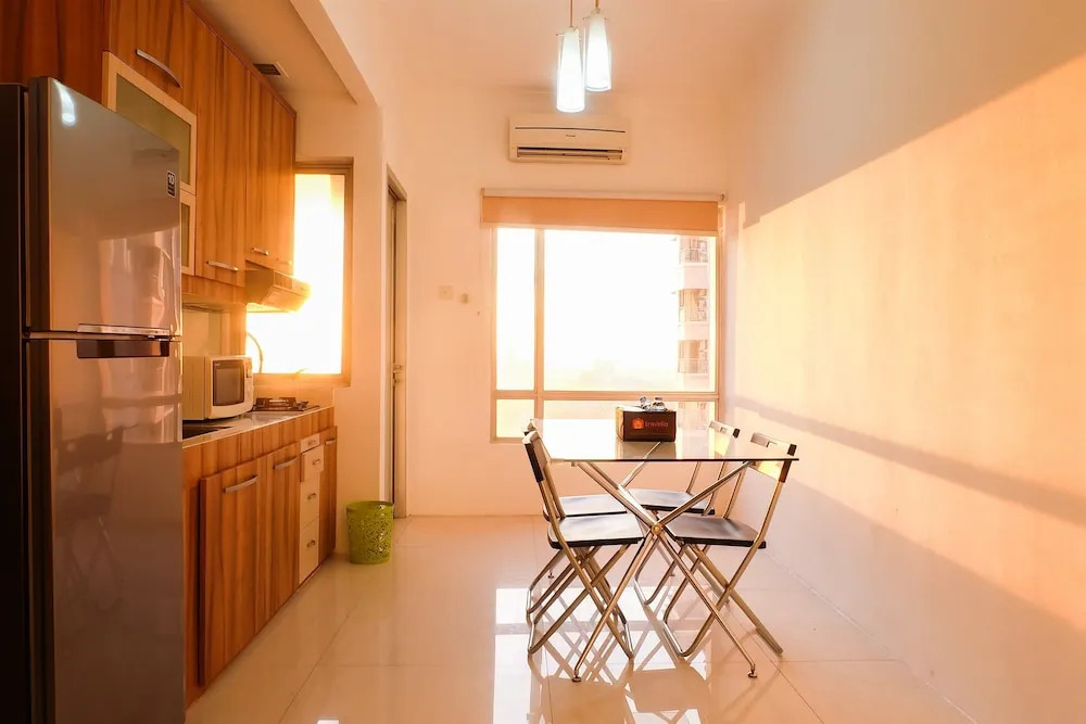 Strategic Location 2 Bedroom Sudirman Park By Travelio