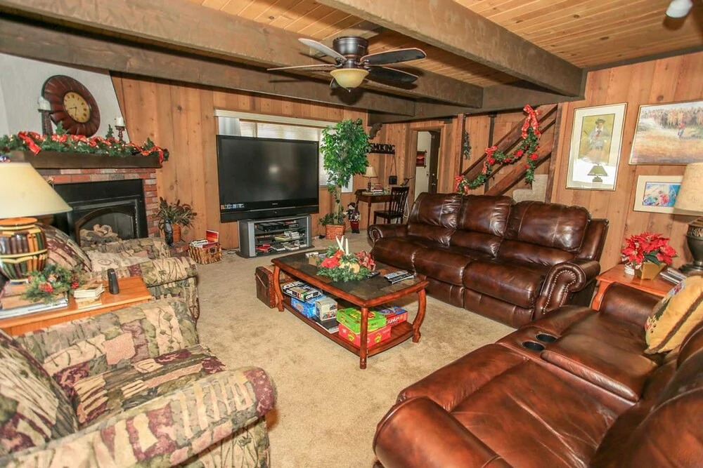 Alpine Ski & Tee-1615 by Big Bear Vacations