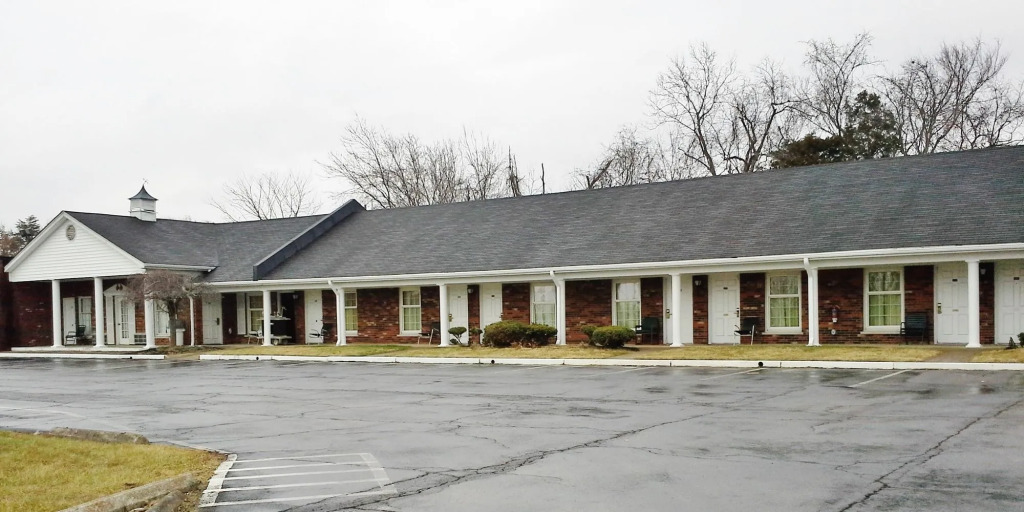 Holiday Motel
