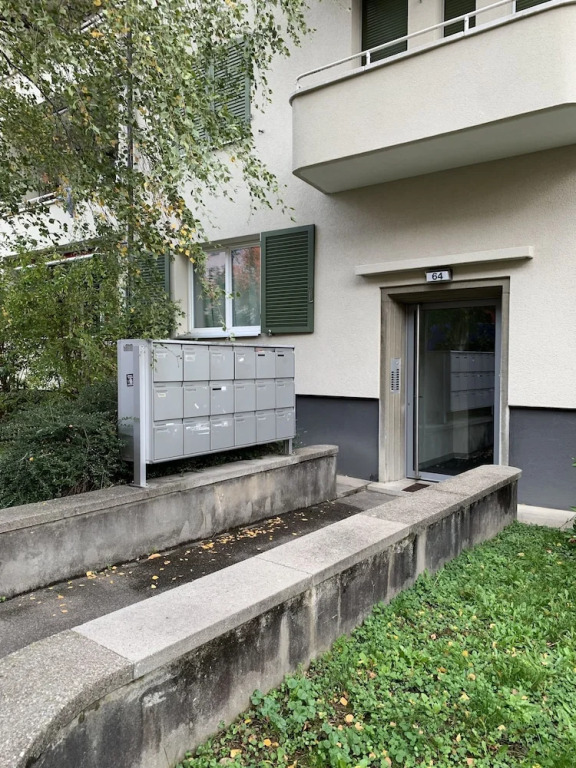 E-64 Duplex-3BDR apartment with Sky roof-Zurich West