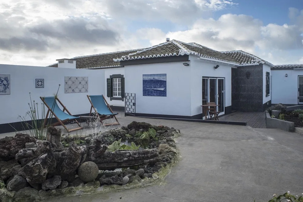 House With one Bedroom in Cinco Ribeiras, With Wonderful Mountain View