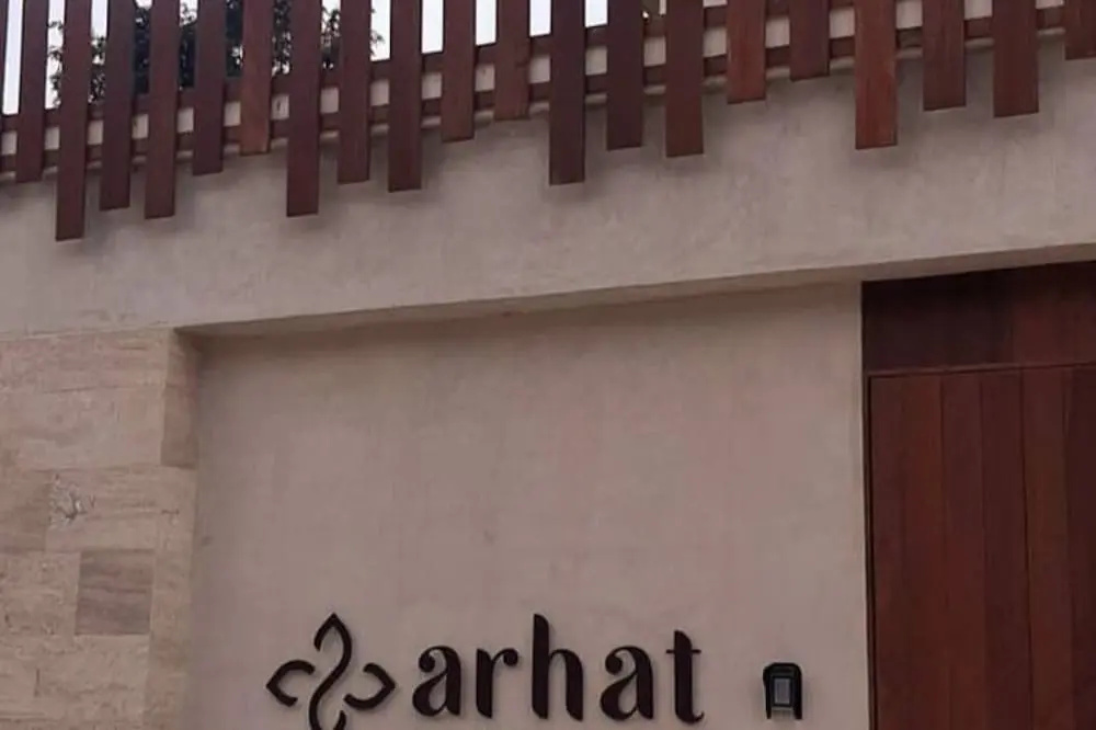 Arhat Tulum