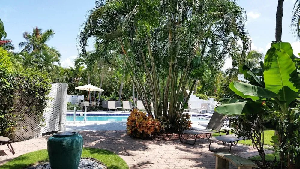 Olde Marco Inn