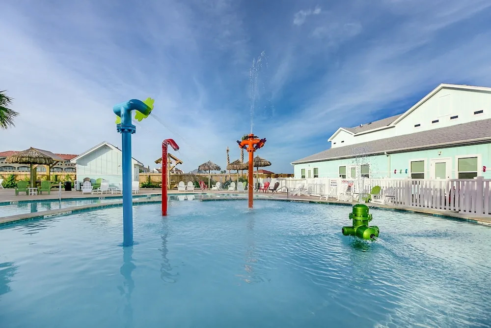 Nautical Nemo Cay Next To Waves Resort 5 Bedroom Townhouse