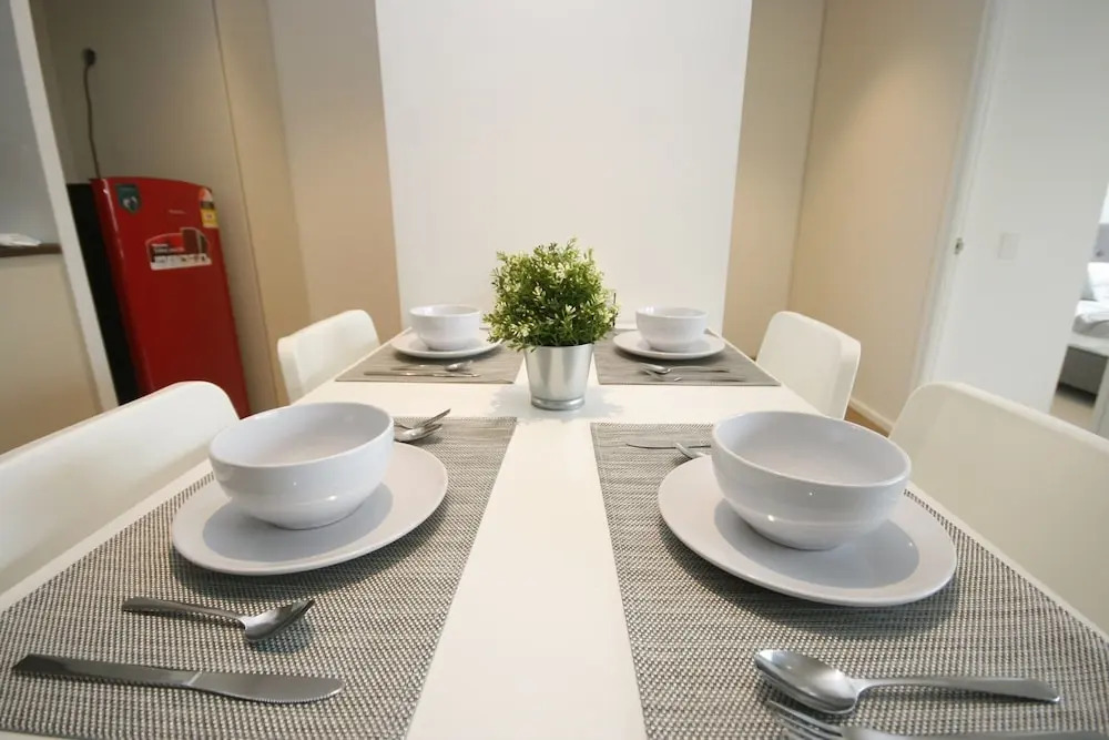 Onelife Docklands Luxury Apartment