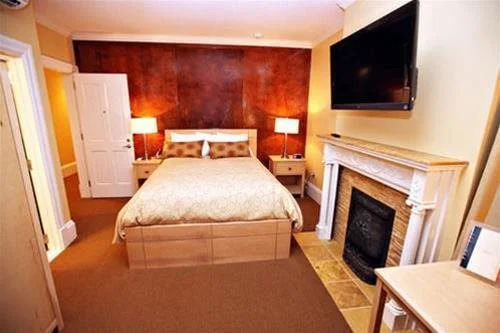 Washington Place Bistro & Inn