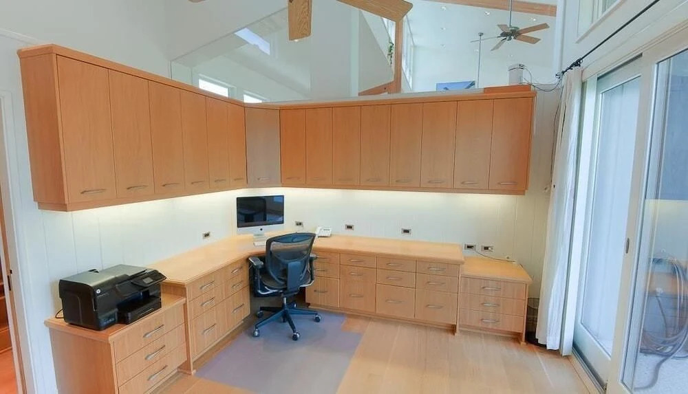 Hunters Point Apartment 6