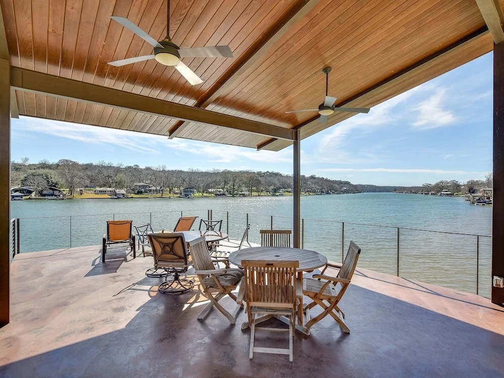 The Arrive Harmony On Lake Austin 5 Bedroom Estate