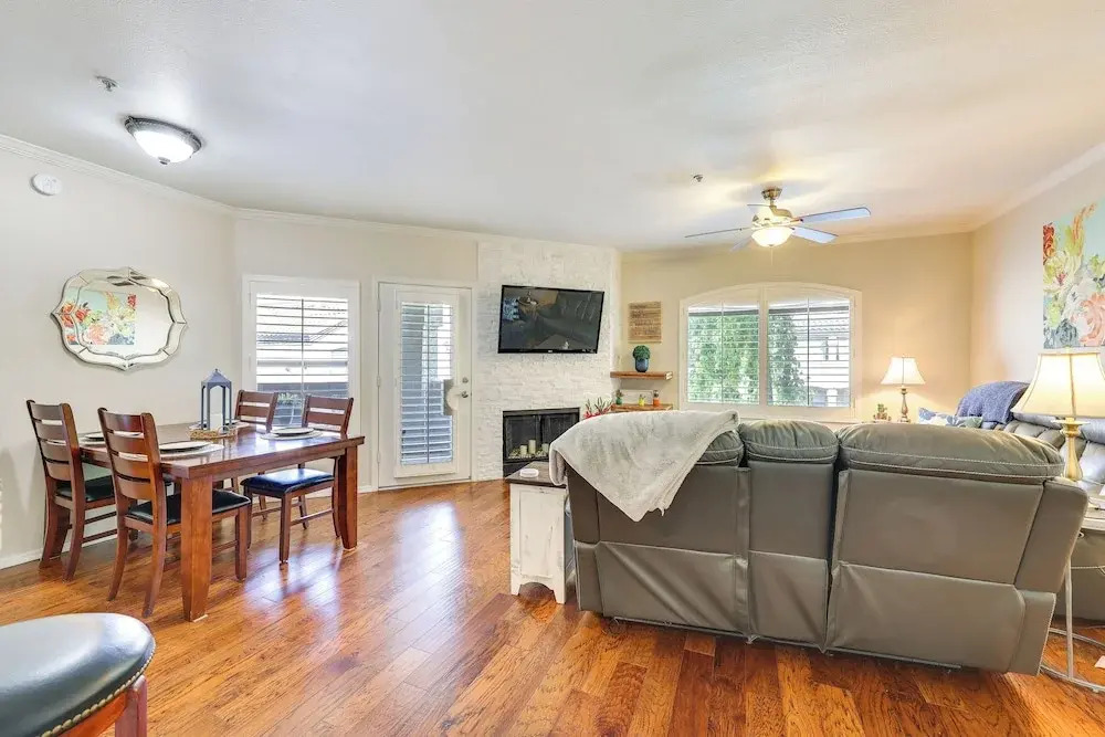 Family Scottsdale Condo: Access to Pool & Hot Tub