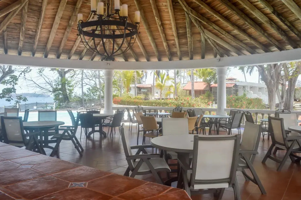 Hotel La Isla