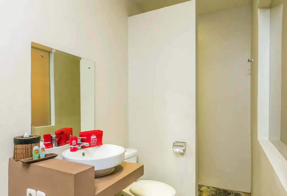 ZEN Rooms Denpasar Mahendradata