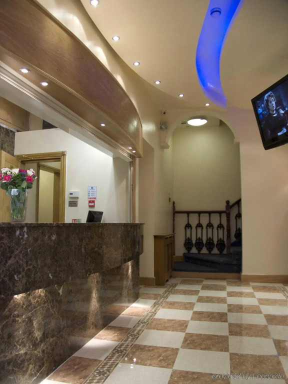 Oxford Hotel