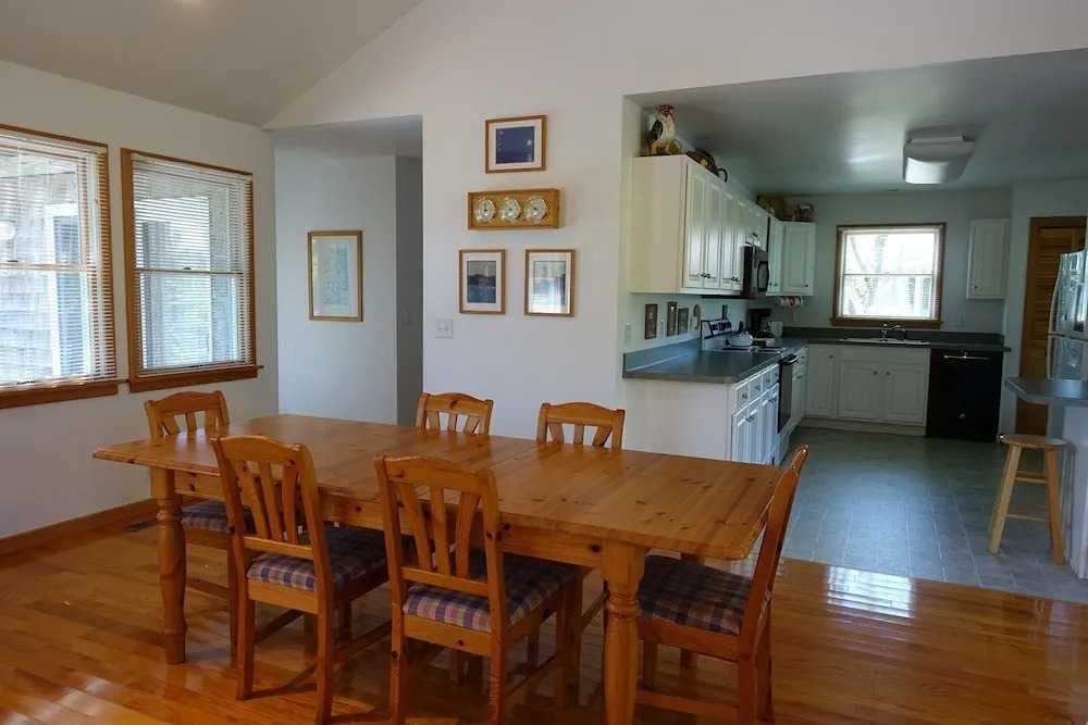 Sea Oats 3 Bedrooms 2 Bathrooms Home