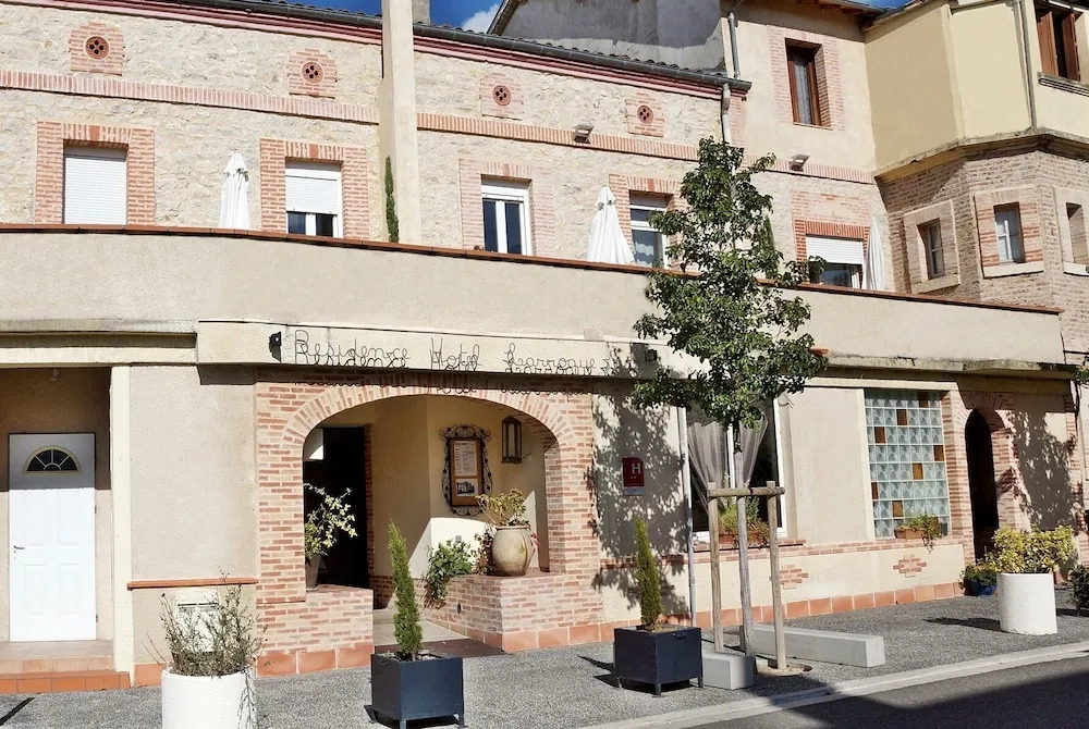 Hôtel Résidence Larroque