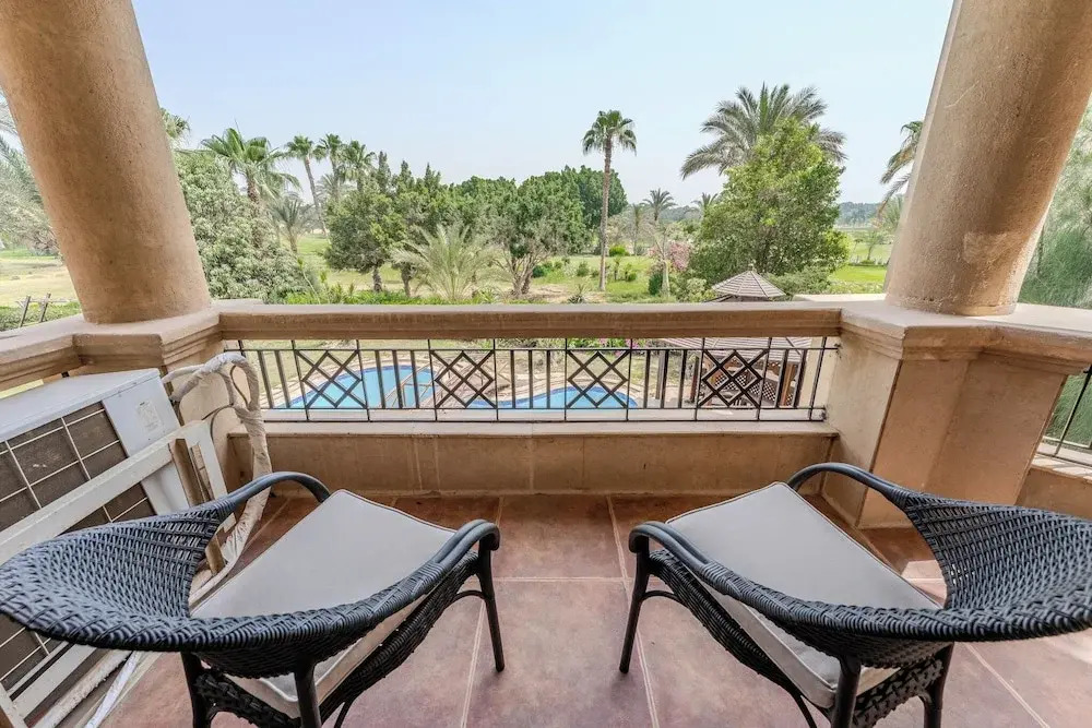 Amazing Golf View Apartments