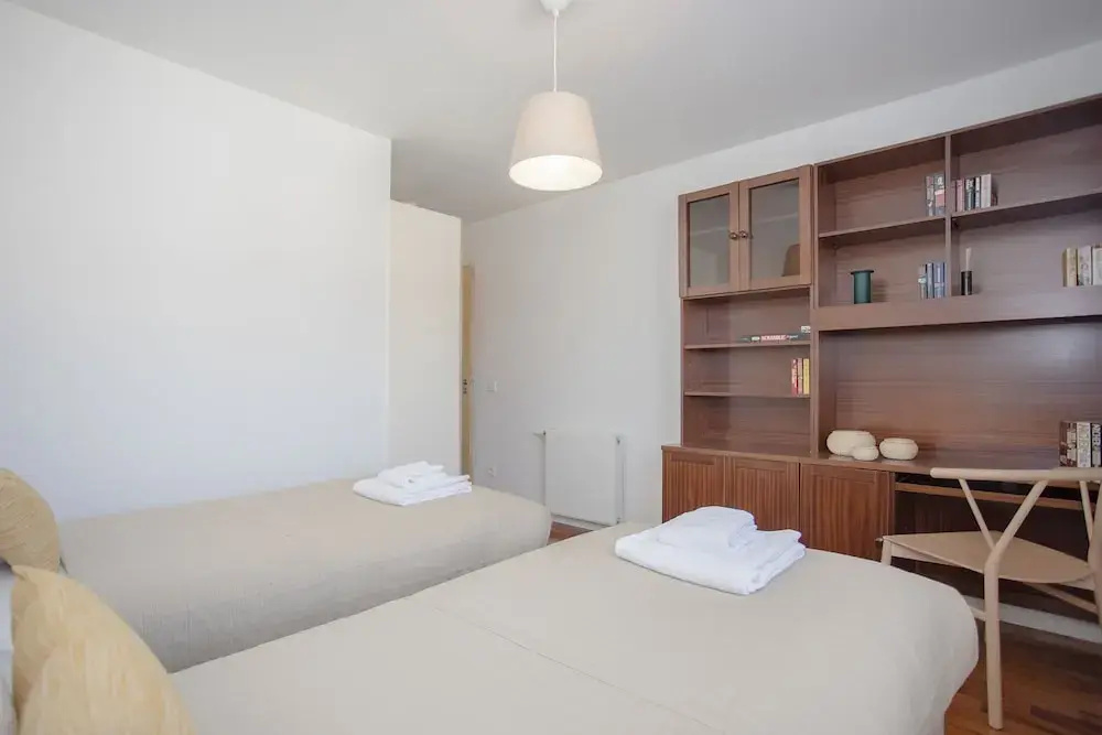 Liiiving - Bright Light Apartment