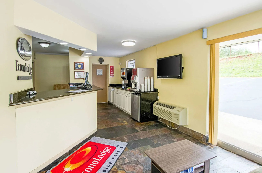 Brentwood inn & Suites - Lynchburg