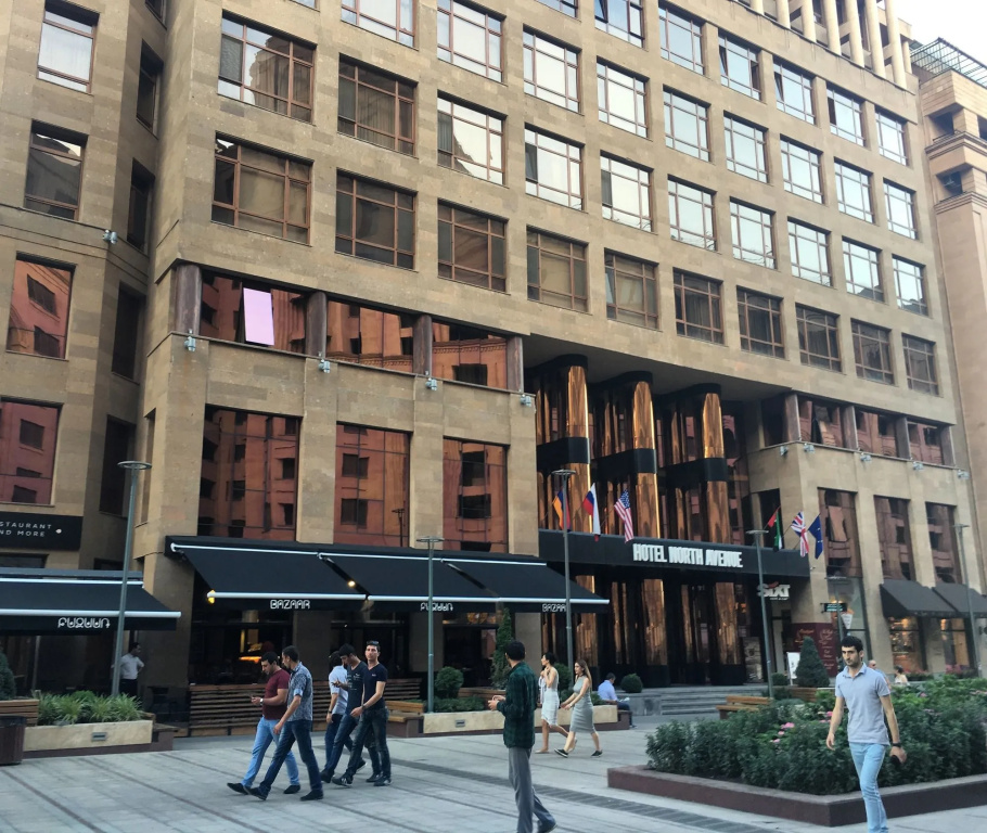 North Avenue Hotel
