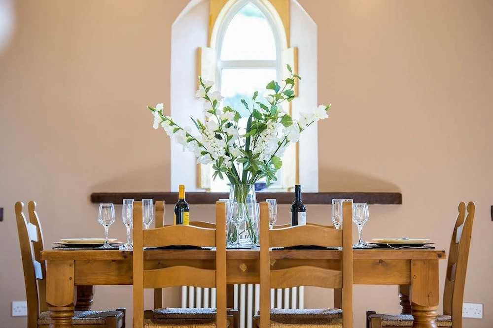 The Old School - An impressive countryside retreat, yet close to the coast