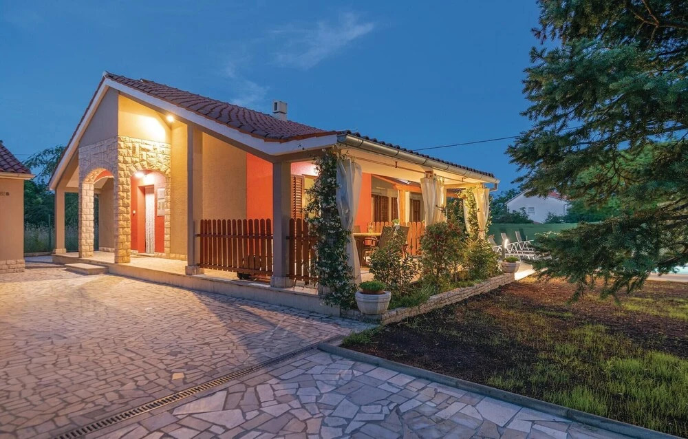Gorgeous Home In Krnica