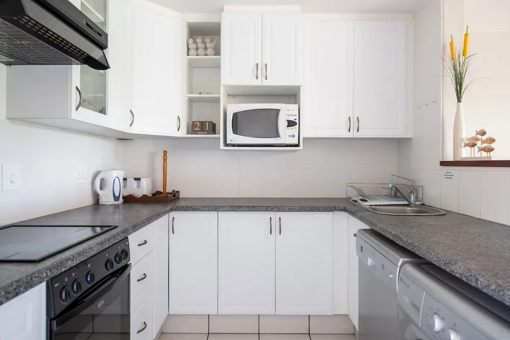 San Lameer Villa Rentals  2823
