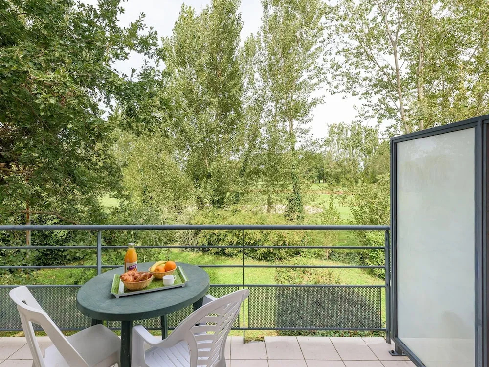 Accessible Vineyard Stay for Four