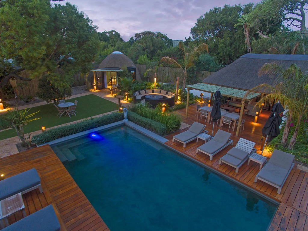 Garden Retreat - Adults Only