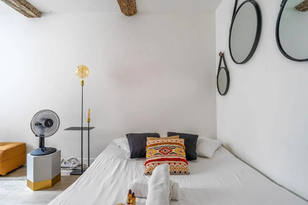 Charming studio in the historic district in Aix-en-Provence - Welkeys