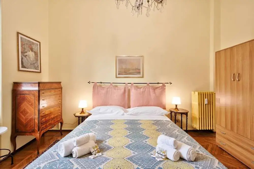 Roomy Flat Turin Crocetta