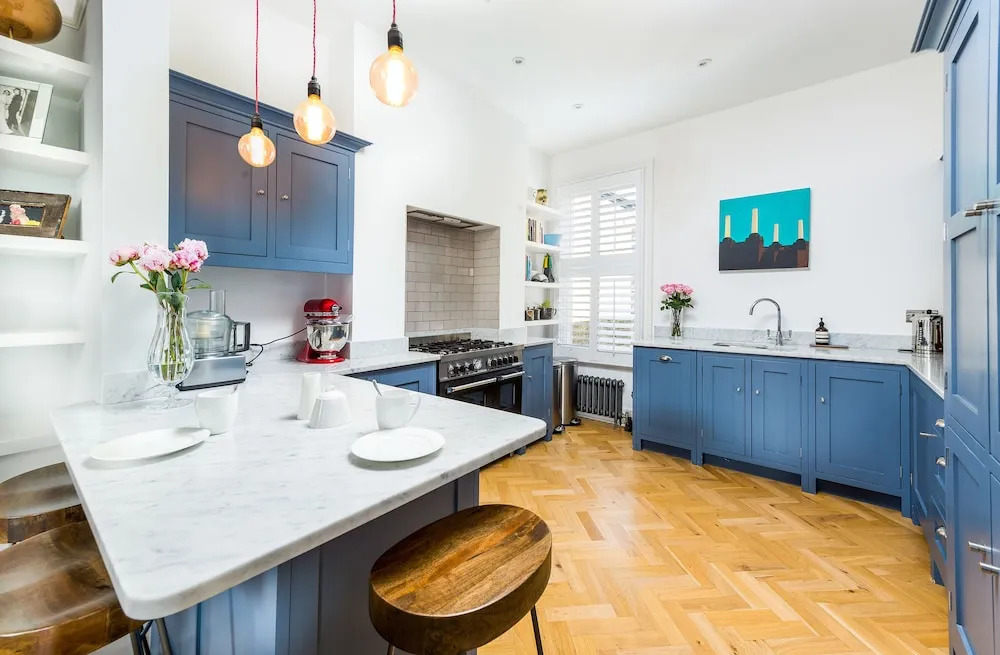 Blissful Battersea Home by Clapham Common