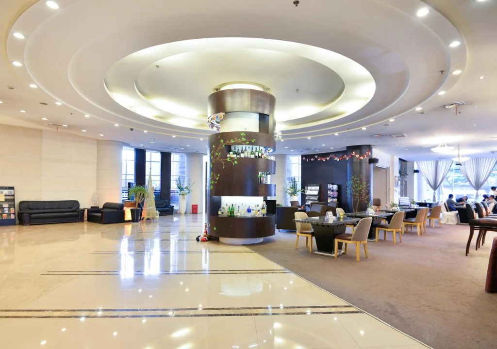 Yashidu Suites Hotel